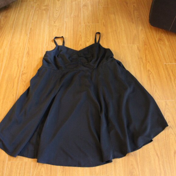 NWT Torrid Mini Wash Challis Skater Dress Deep Black size 3X - Picture 2 of 10